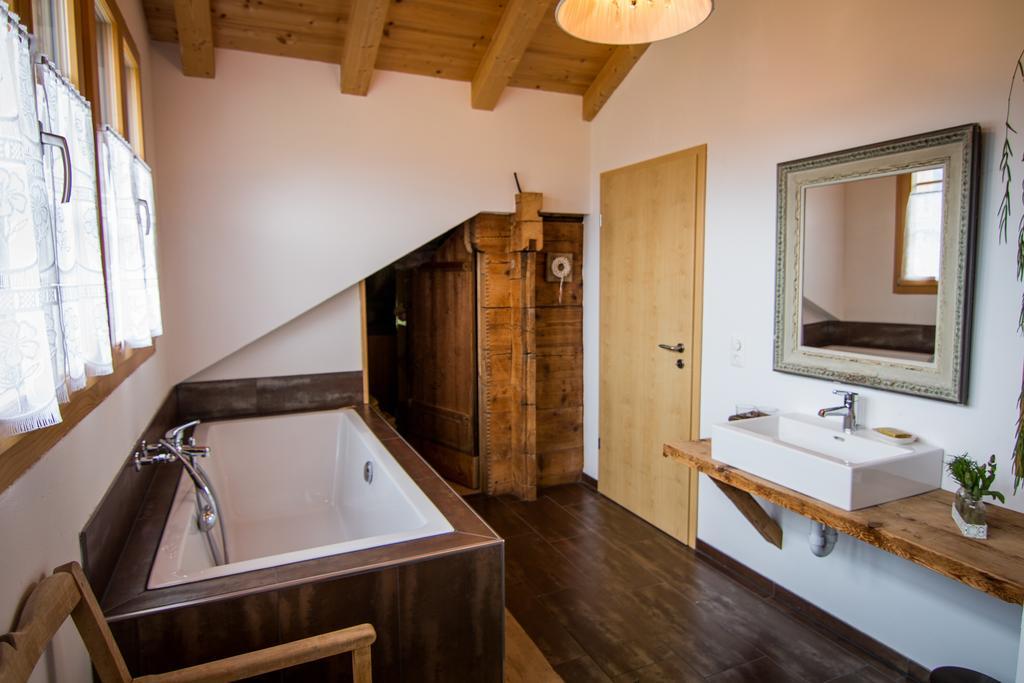 Terminus Reinisch Apartment Frutigen Exterior photo